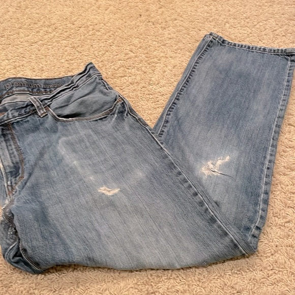 Gap Mens Classic 5-Pocket Premium Straight Jeans Distress 2013 Rustic Wash 36x34 - Picture 2 of 11